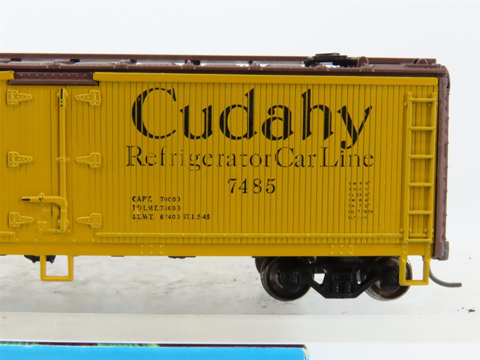 HO Scale Athearn 5208 Old Dutch Cleanser Cudahy 40' Wood Reefer #7485