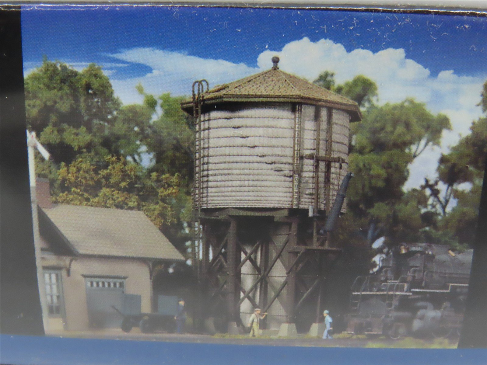 HO Scale Walthers 933-3531 Wood Water Tank Building Kit SEALED