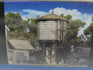 HO Scale Walthers 933-3531 Wood Water Tank Building Kit SEALED