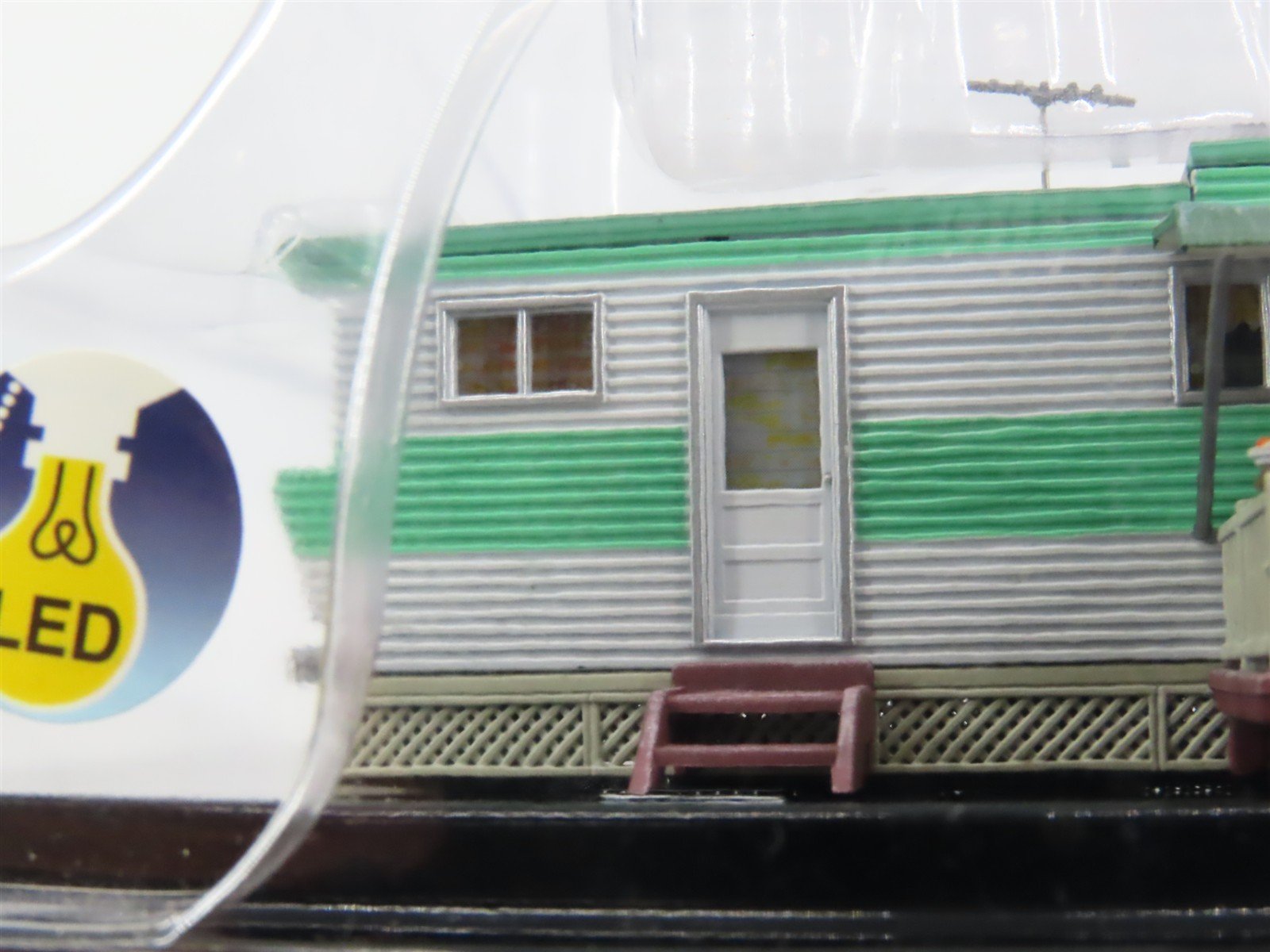 HO Scale Woodland Scenics BR5060 Grillin' & Chillin' Trailer