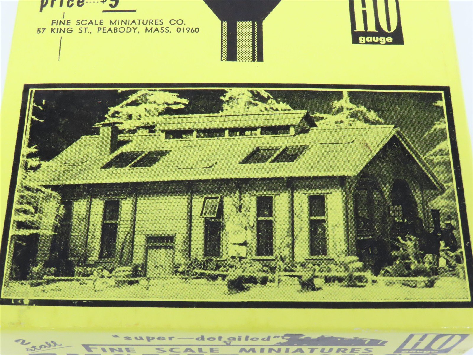 HO Scale Fine Scale Miniatures 35 2 Stall Engine House Building Craftsman Kit