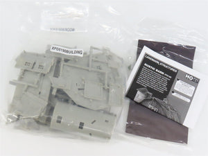 HO Scale Woodland Scenics PF5190 Rustic Barn Building Kit