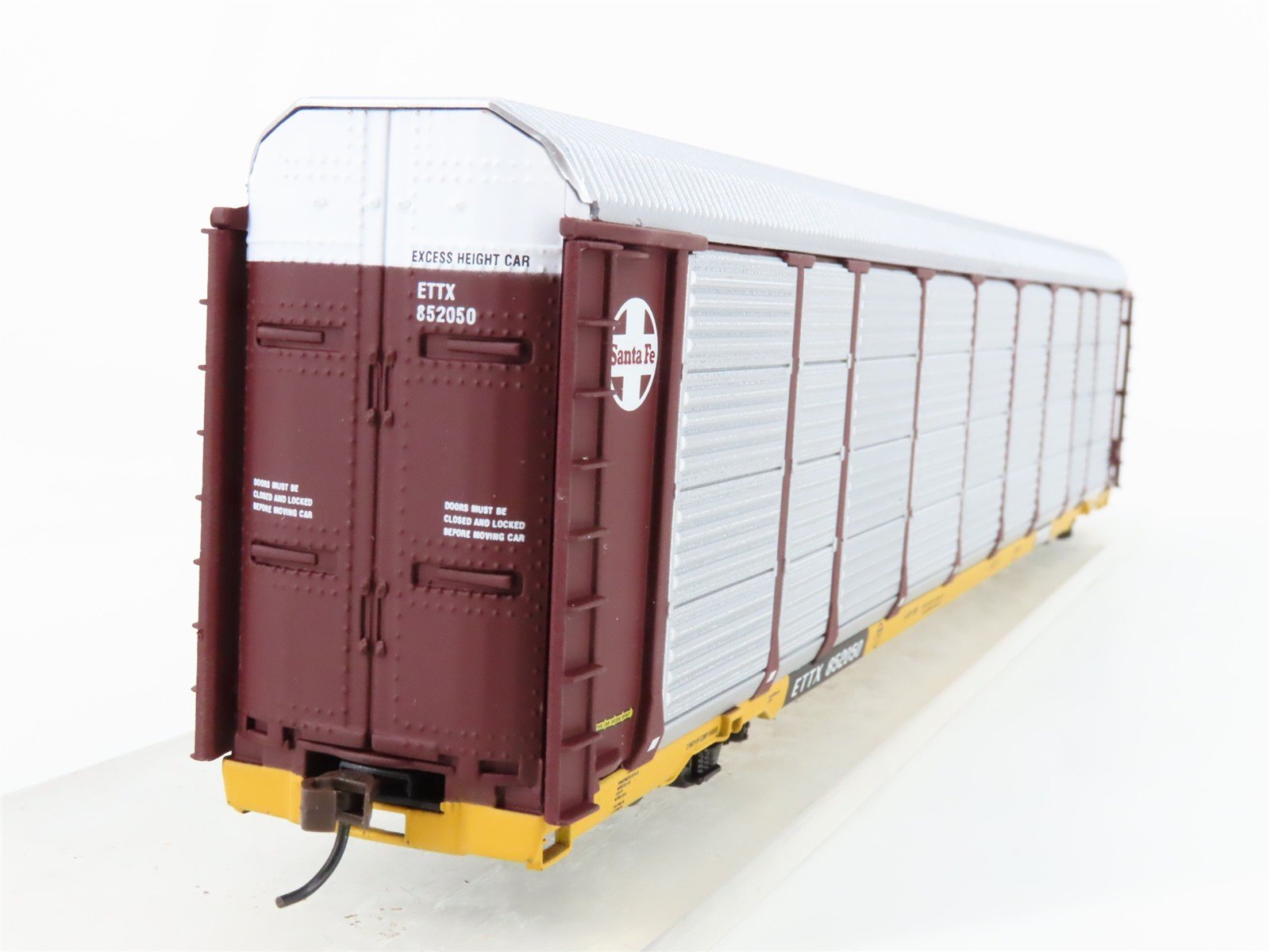 HO Walthers 932-24851 ETTX ATSF Santa Fe 89' Tri-Level Auto Carriers 2-Pack