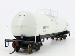 HO Scale Athearn 94823 ENGX Engelhard Corporation Clay Tank Cars 3-Pack