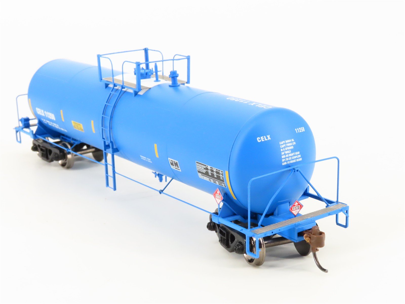 HO Scale Athearn ATH73977 CELX RTC 20K General Service Tank Car #11250