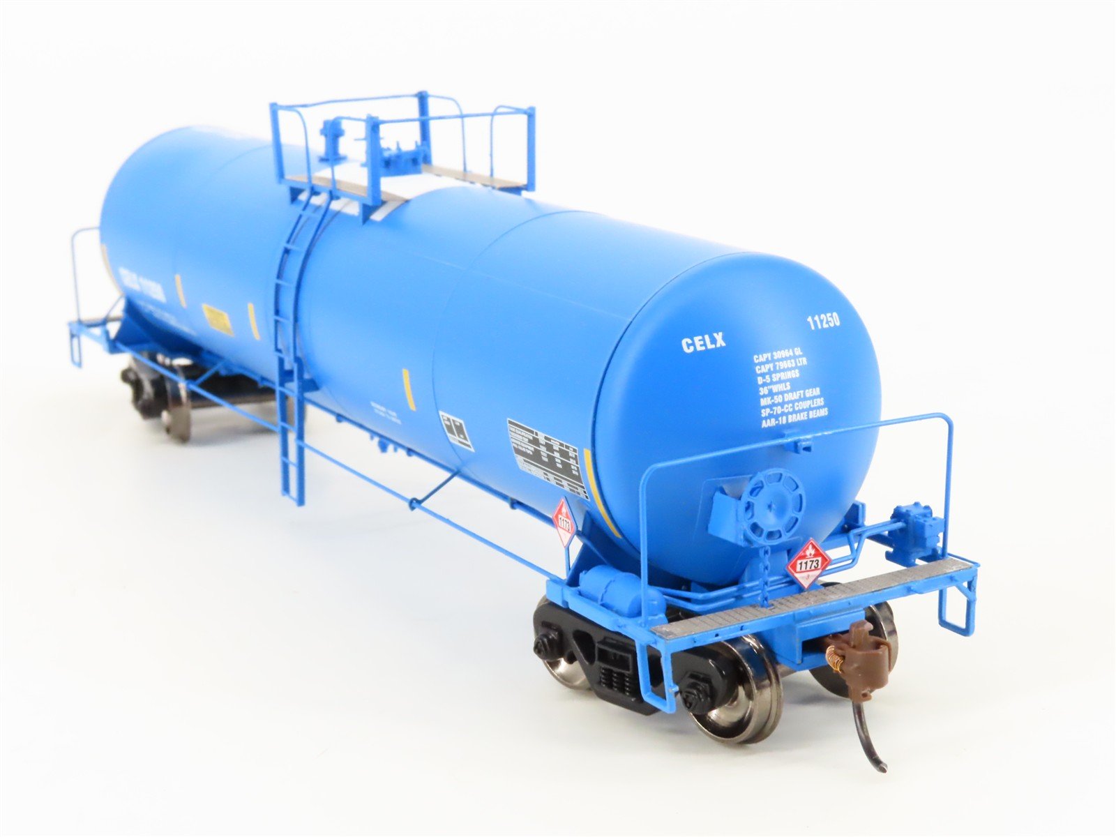 HO Scale Athearn ATH73977 CELX RTC 20K General Service Tank Car #11250