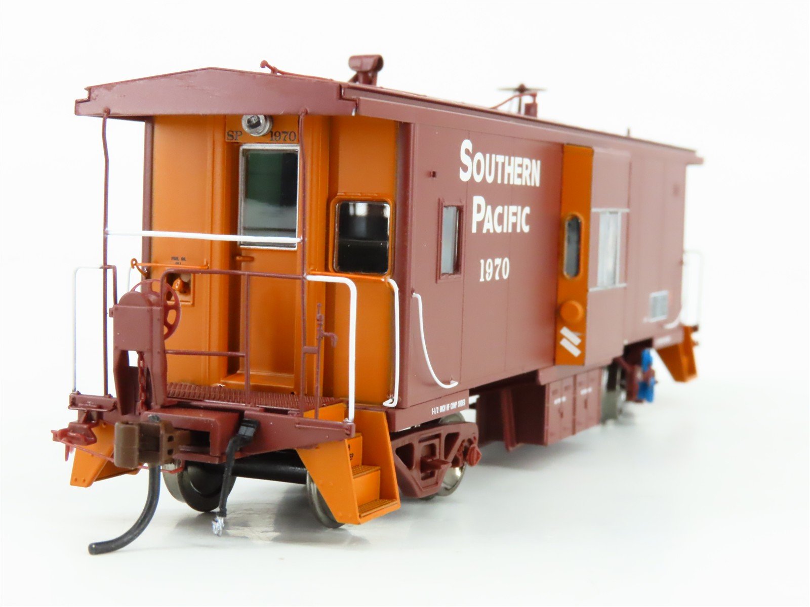 HO Athearn Genesis G63029 SP Southern Pacific Bay Window Caboose #1970 Lighted