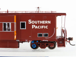 HO Athearn Genesis G63042 SP Southern Pacific Bay Window Caboose #4688 Lighted