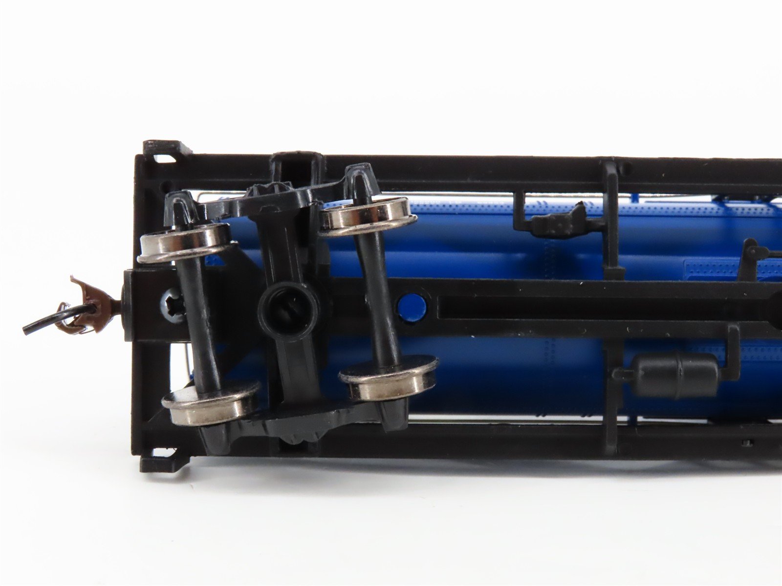 HO Scale Walthers Trainline 931-1446 MRL Montana Rail Link Tank Car #100016