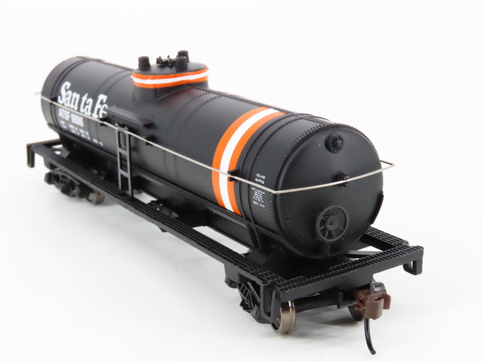 HO Scale Walthers Trainline 931-1444 ATSF Santa Fe Railroad Tank Car #98016