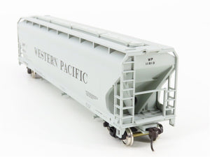 HO Scale Accurail Accuready 92011 WP Western Pacific 3-Bay Covered Hopper #11913
