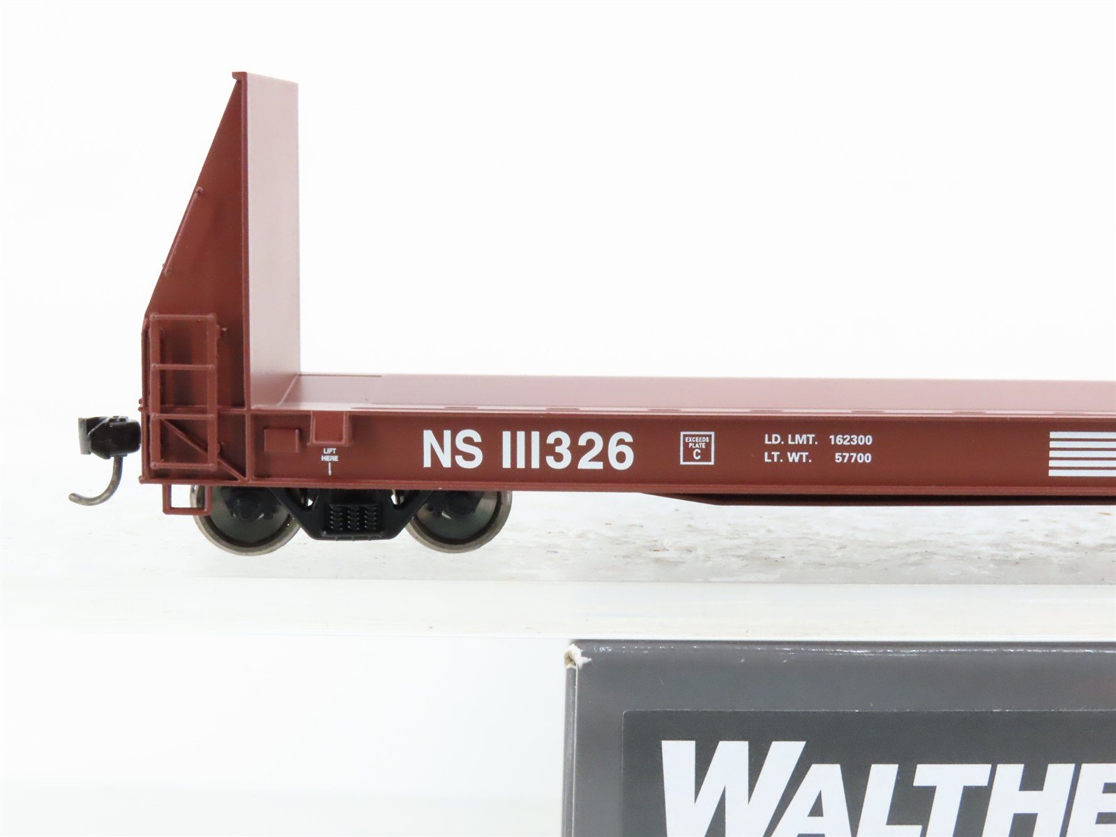 HO Walthers Proto 920-104515 NS Norfolk Southern 50' Pulpwood Flat Car #111326