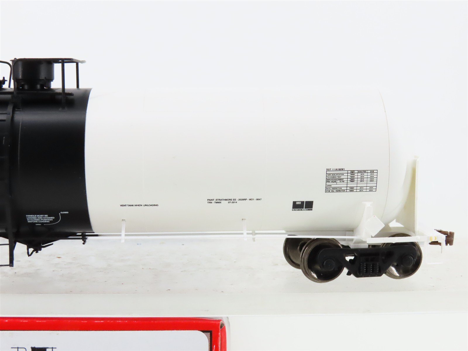 HO Scale ScaleTrains Operator SXT10012 DPRX Deep Rock Refining Tank Car #259555