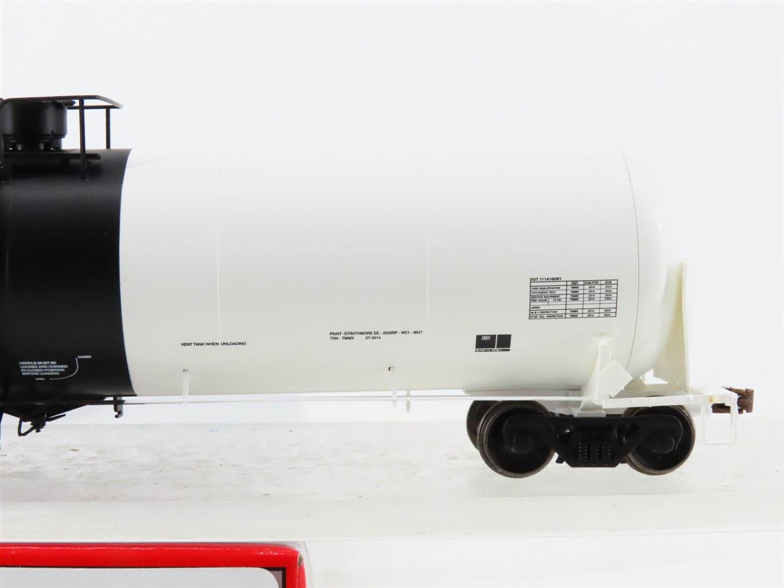 HO Scale ScaleTrains Operator SXT10001 DPRX Deep Rock Refining Tank Car #259019