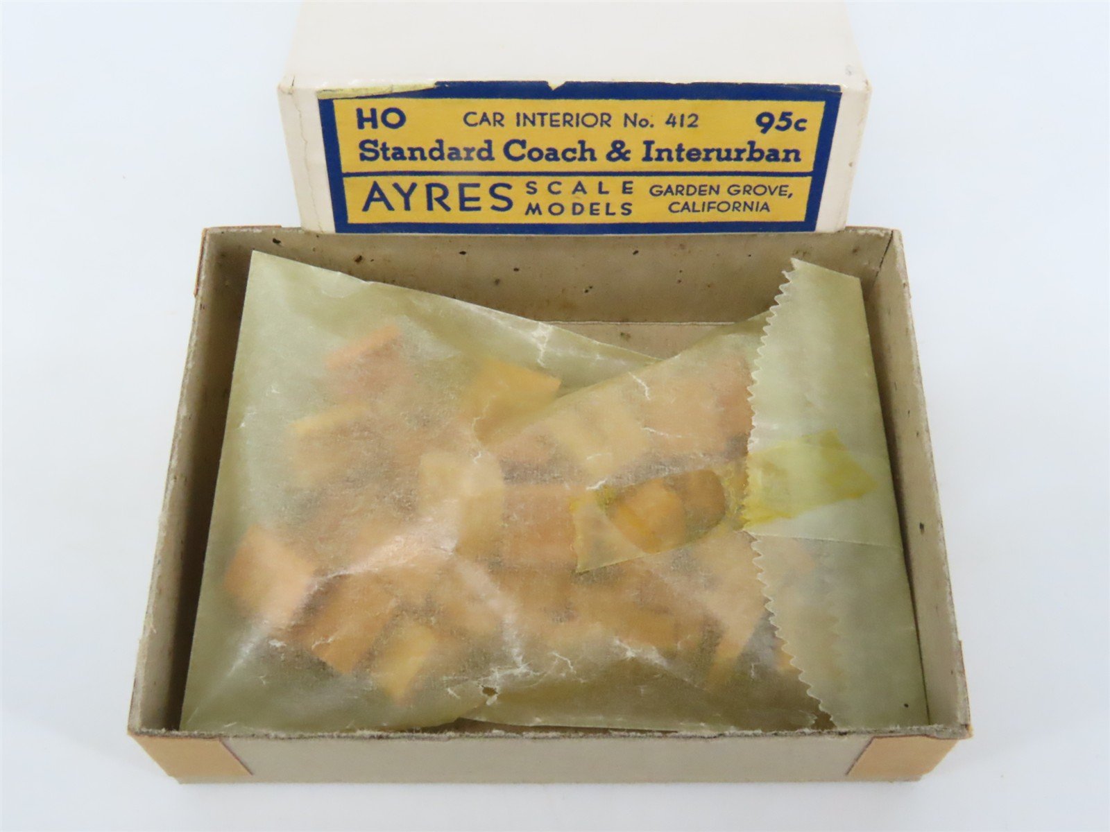 HO Scale Ayres #412 Standard Coach or Interurban Interior Detailing Kit