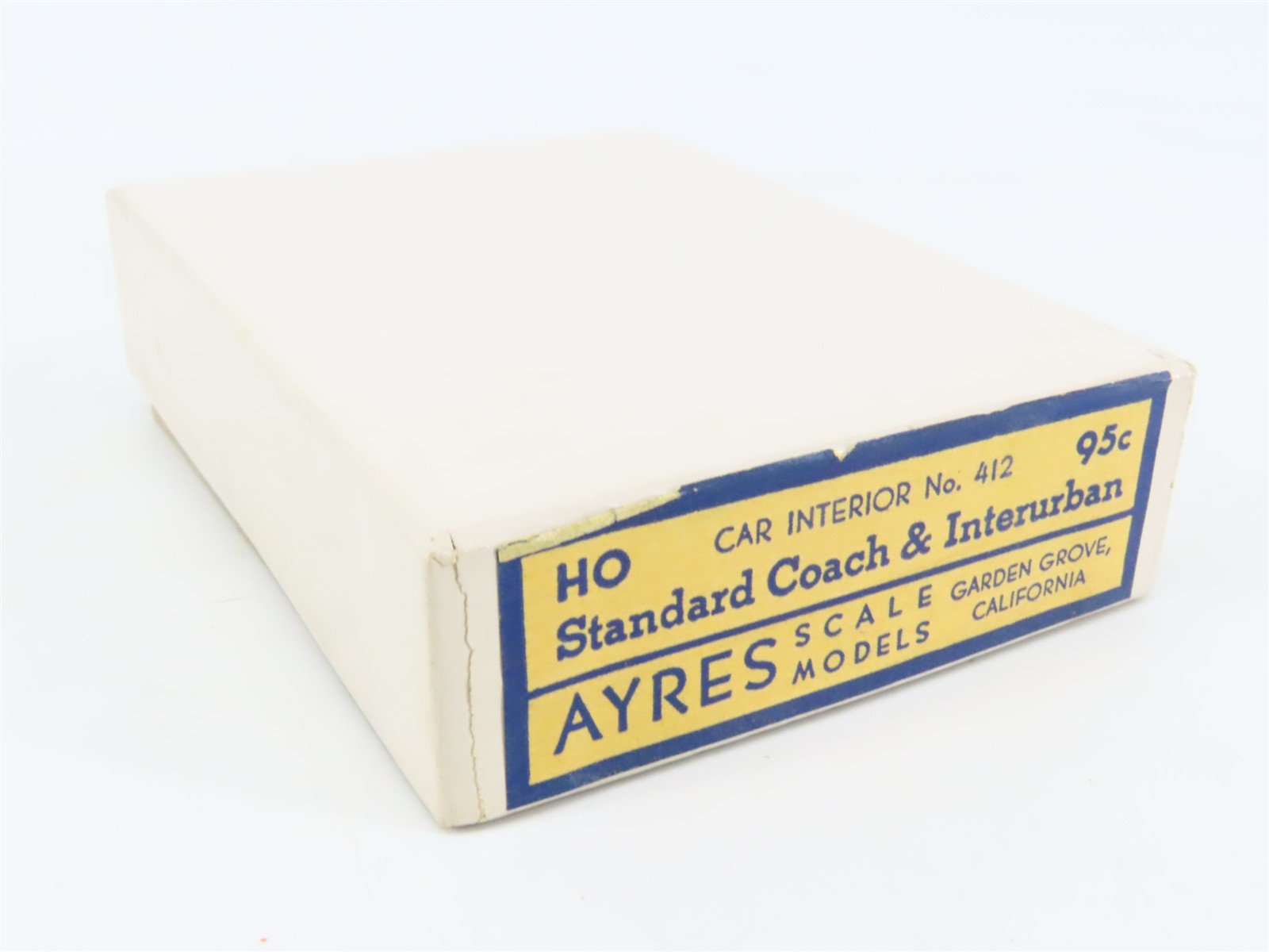 HO Scale Ayres #412 Standard Coach or Interurban Interior Detailing Kit