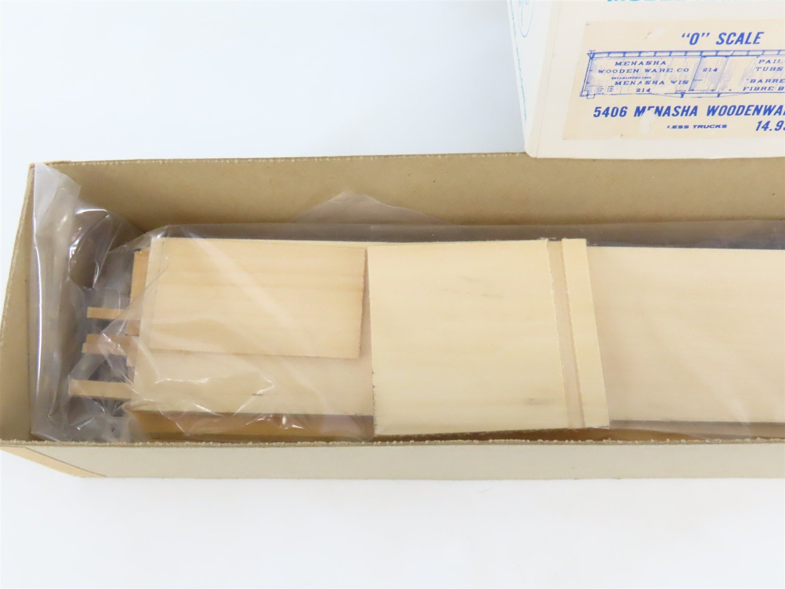 O Scale 2-Rail Walthers Kit #5406 Undecorated Menasha Woodenware Box Car