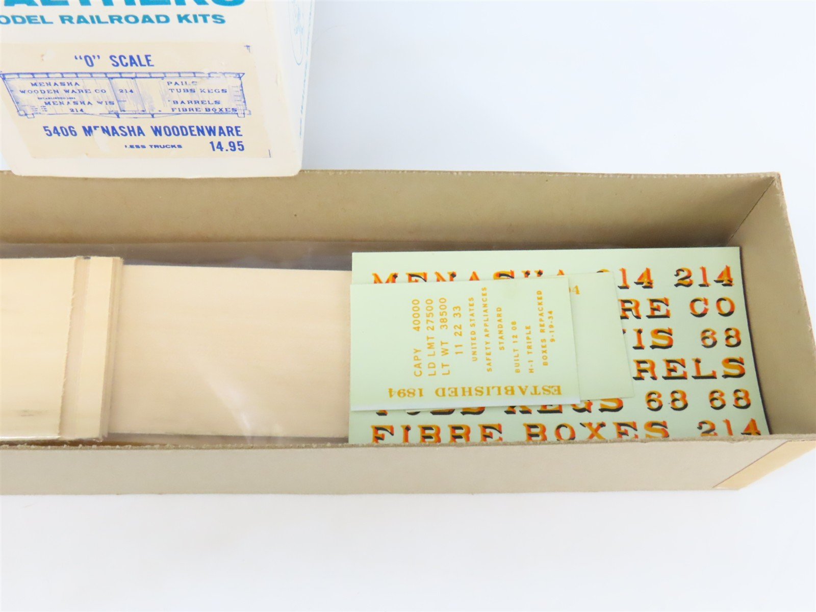 O Scale 2-Rail Walthers Kit #5406 Undecorated Menasha Woodenware Box Car