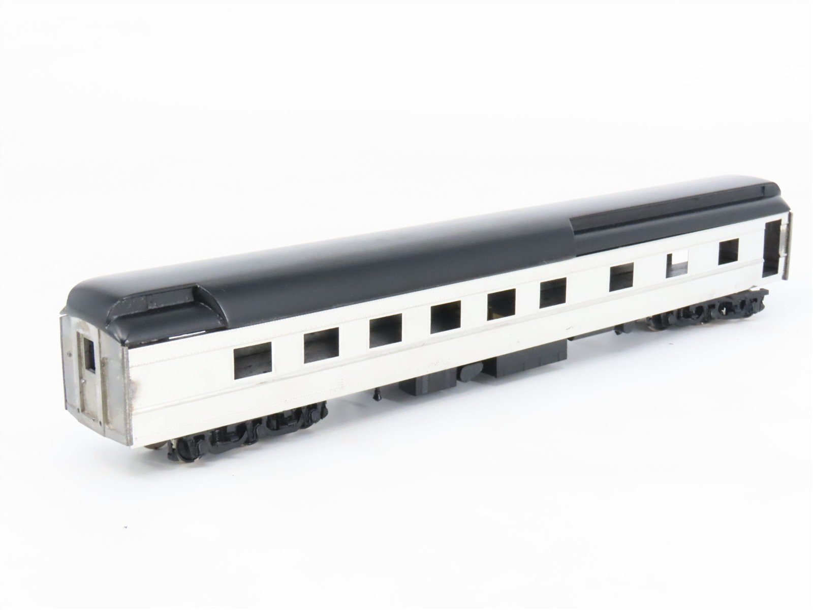 HO Scale Walthers 7815 Undecorated 80' Diner Passenger Car