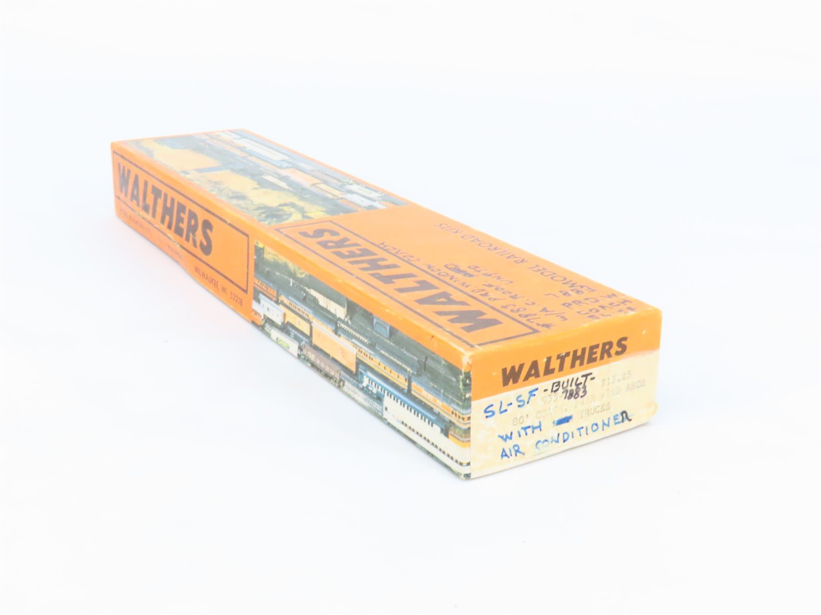HO Scale Walthers 933-7883 Undecorated 80' Paired-Window Coach Passenger Car