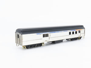 HO Scale Walthers 7828 Undecorated 70' Baggage/RPO Combine Passenger Car