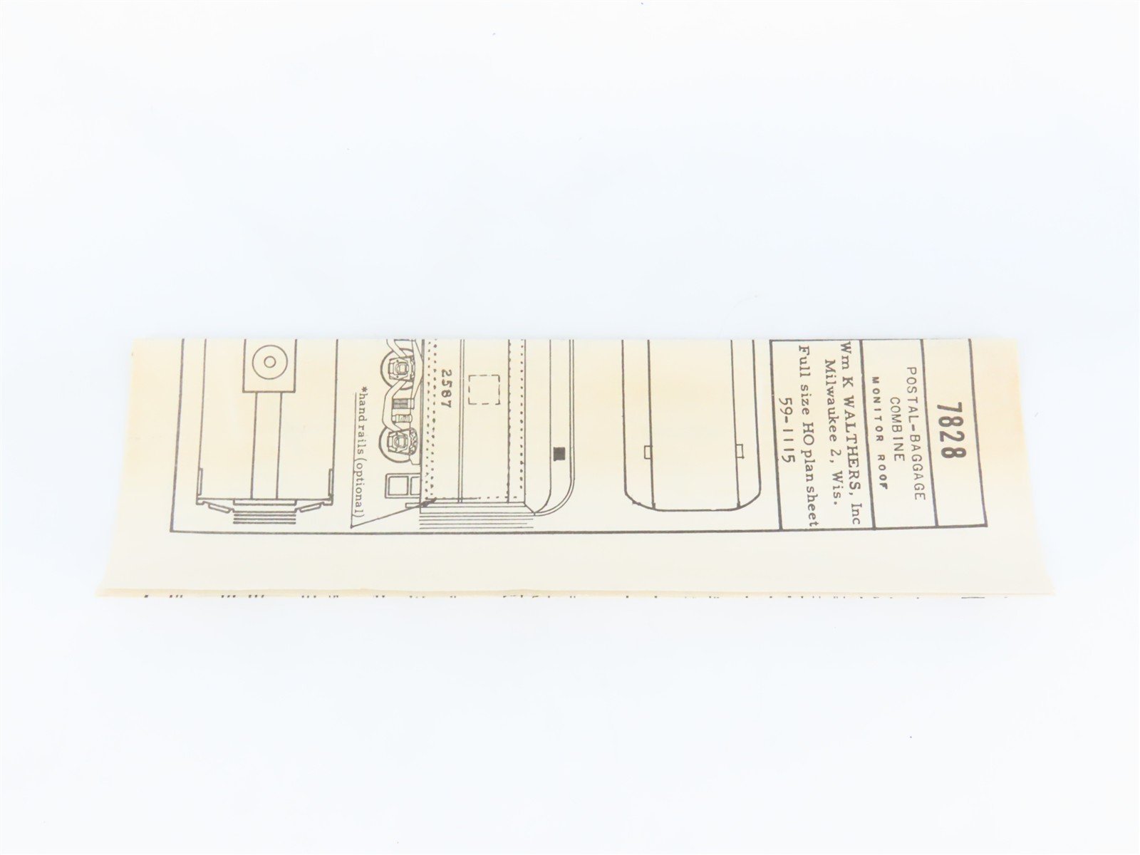 HO Scale Walthers 7828 Undecorated 70' Baggage/RPO Combine Passenger Car