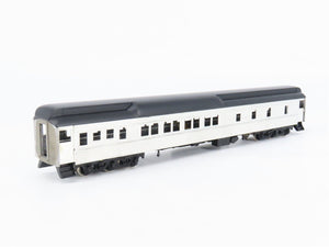 HO Scale Walthers 7811 Undecorated 80' Pullman 8-Section Passenger Car