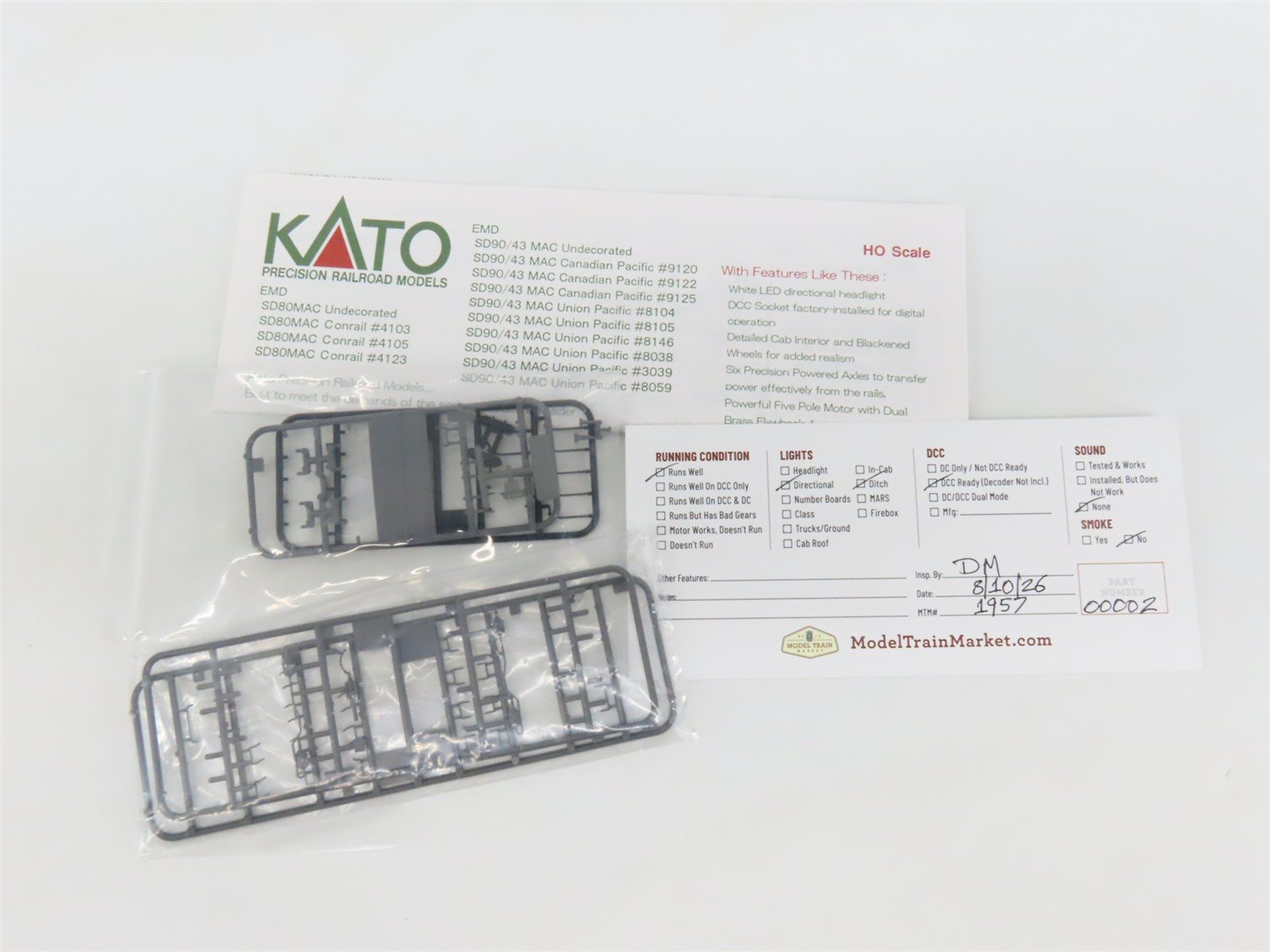 HO Scale KATO 37-6354 UP Union Pacific EMD SD90/43MAC Diesel #8104 - DCC Ready