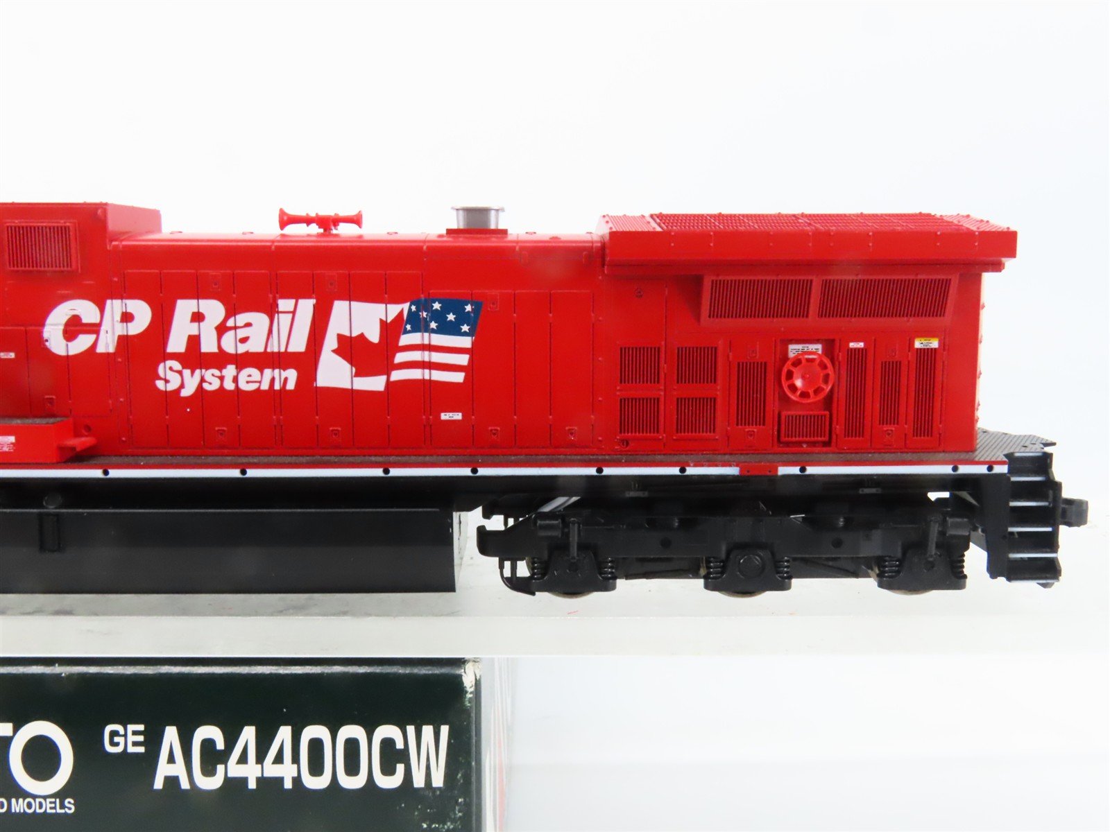 HO Scale KATO 37-6472 CP Rail 