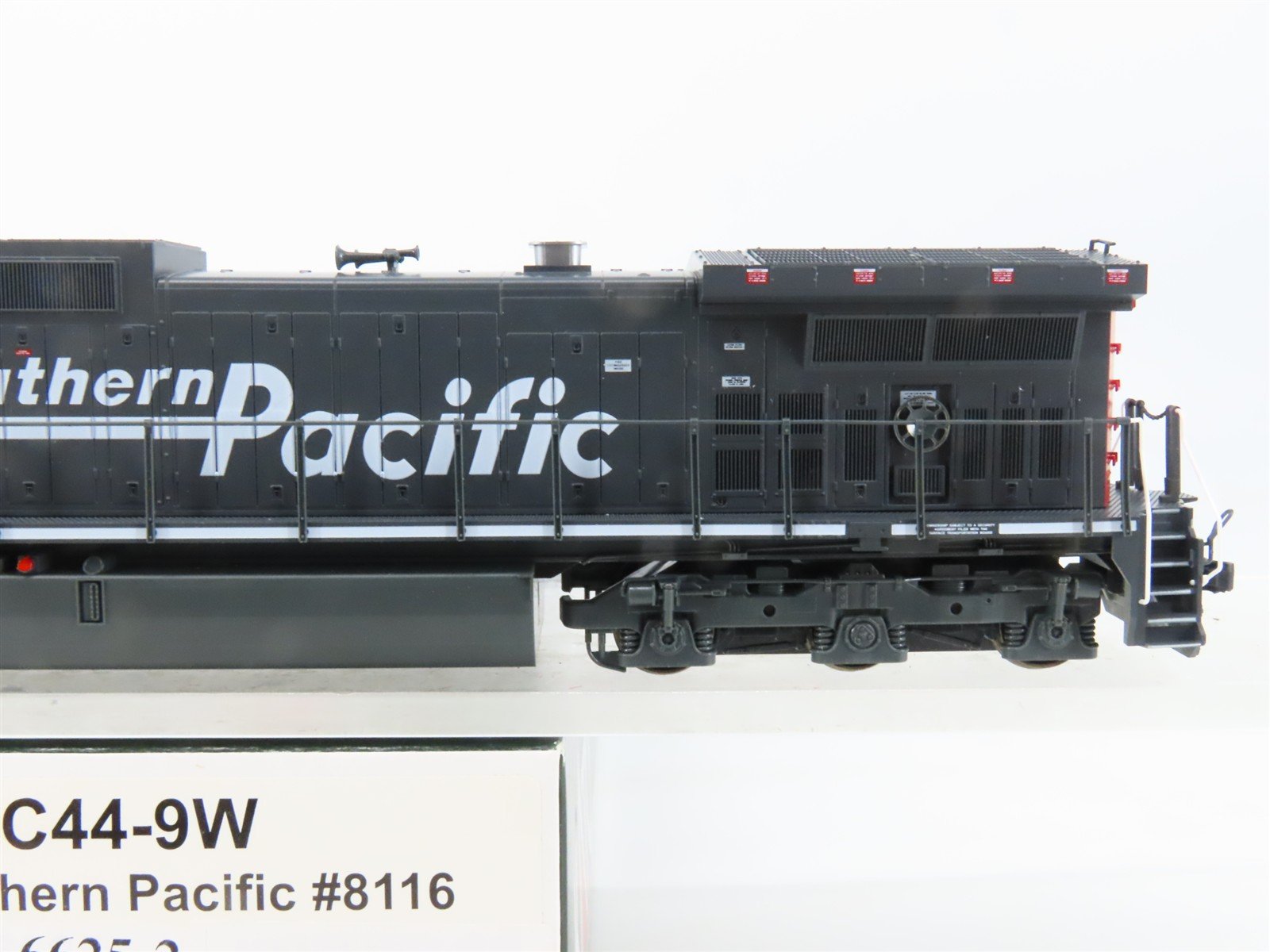 HO KATO KOBO Special 37-6625-2 SP C44-9W 