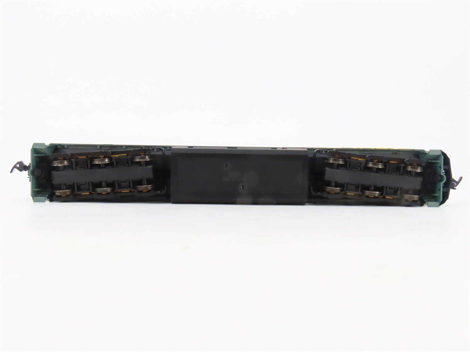 HO KATO 37-1301 CNW Chicago North Western GE C44-9W Diesel #8626 - DCC Ready