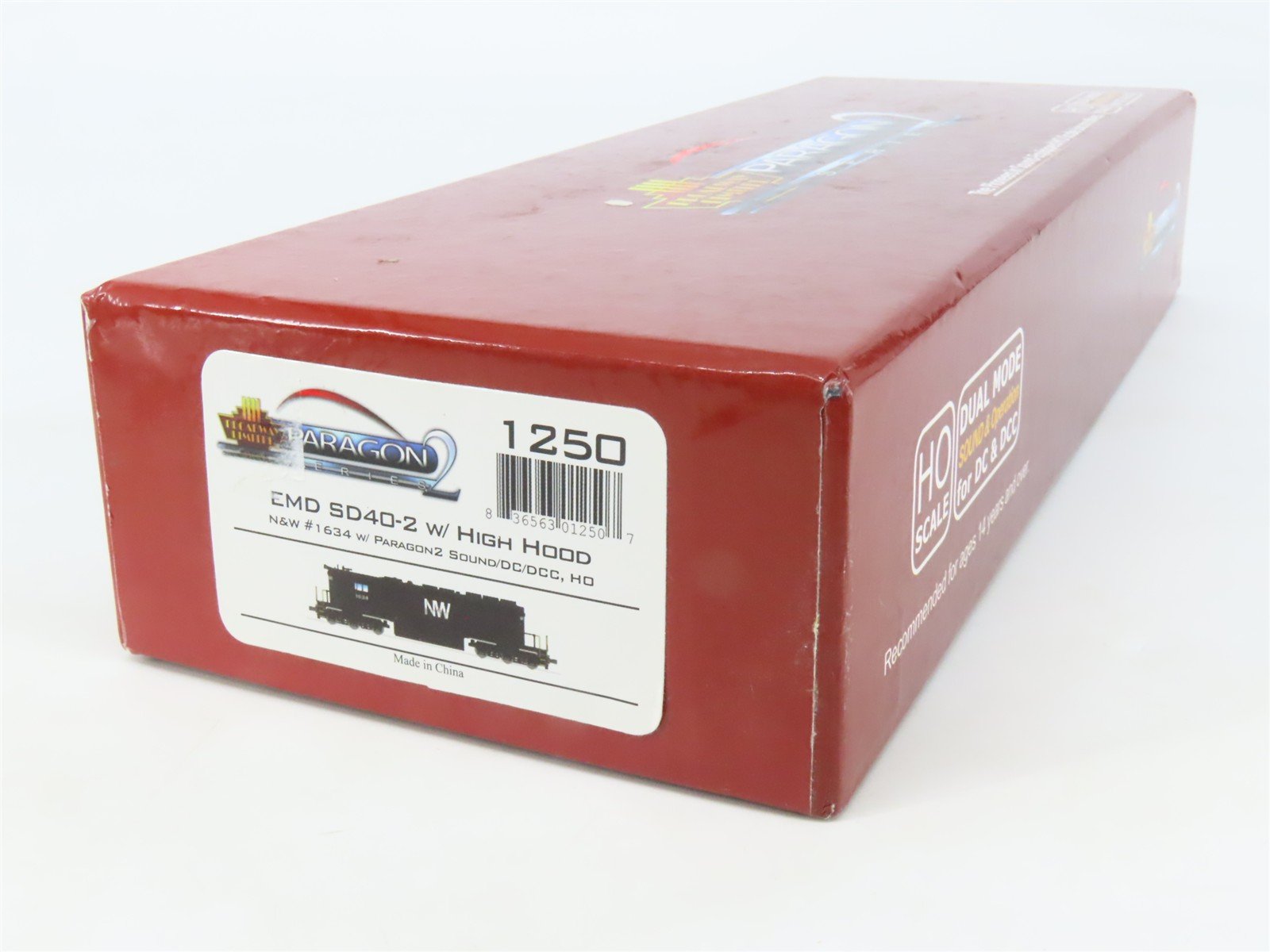 HO Scale Broadway Limited BLI 1250 N&W EMD SD40-2 Diesel #1634 - Paragon2