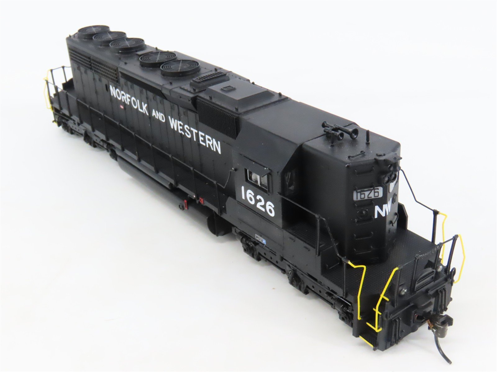 HO Scale Broadway Limited BLI 1248 N&W EMD SD40-2 Diesel #1248 - Paragon2