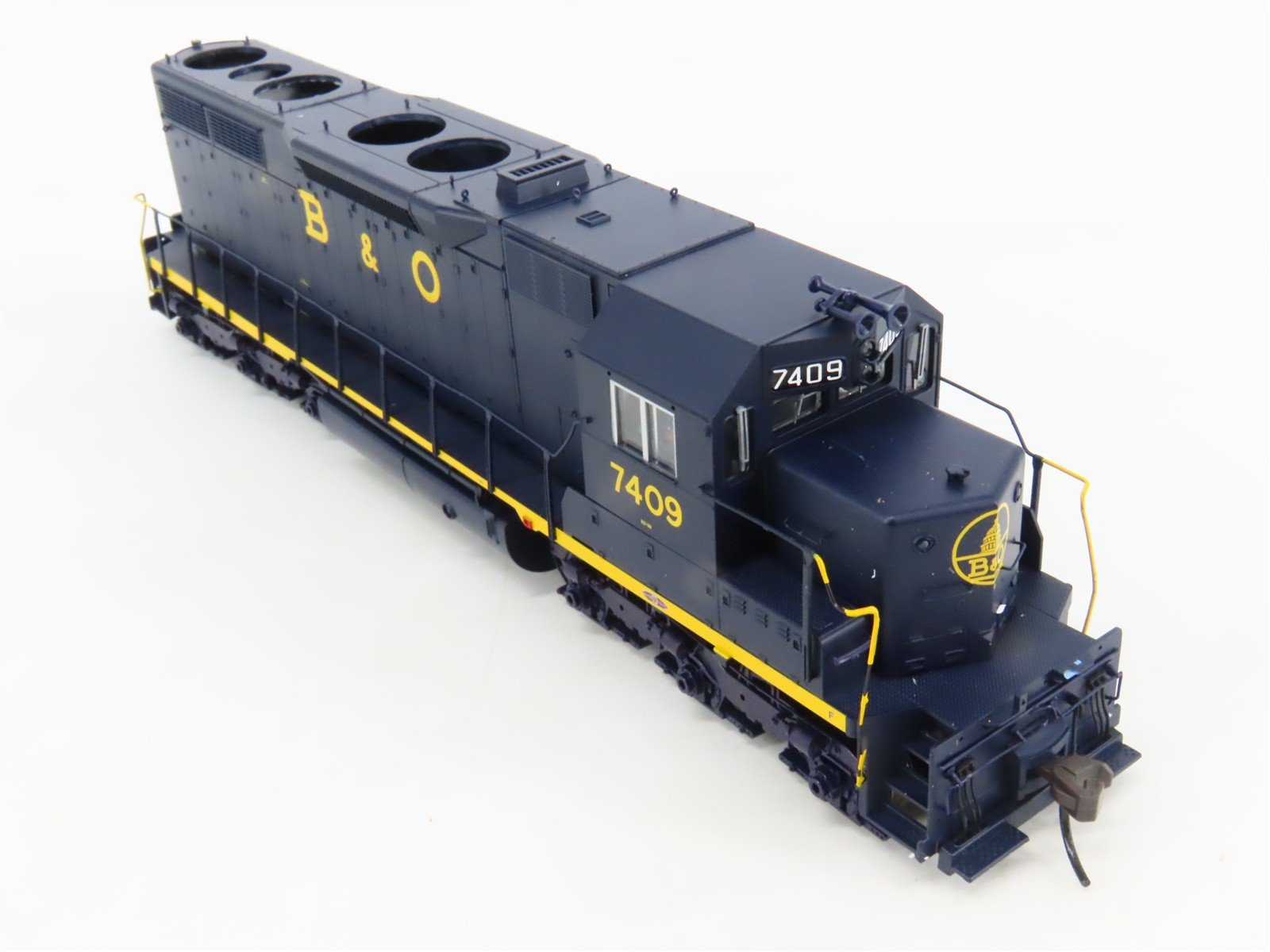 HO Scale Atlas Master 9226 B&O Baltimore & Ohio EMD SD35 Diesel #7409 w/ DCC