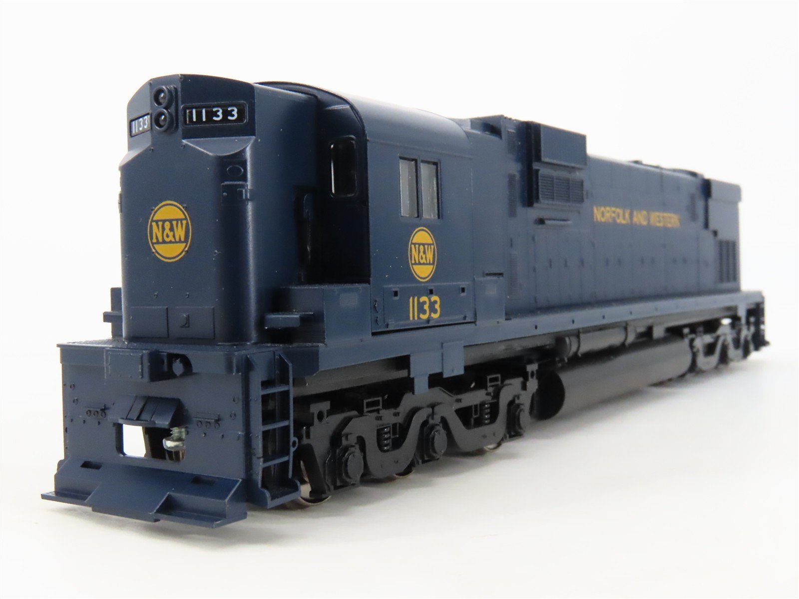 HO Bowser/Stewart 691-6352 N&W Norfolk & Western C630 Diesel #1133 - DCC Ready