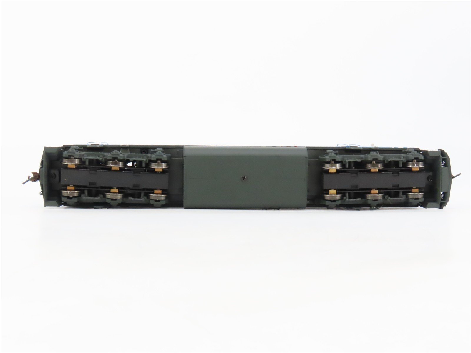 HO Athearn Genesis Primed for Grime ATHG25259 BN/ex-GN EMD F45 Diesel #6606