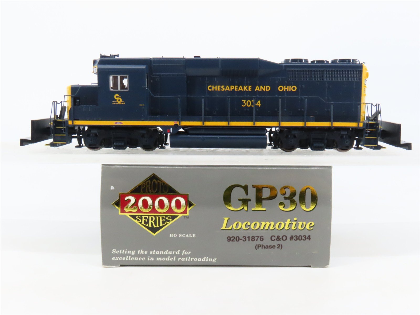 HO Proto 2000 920-31876 C&O Chesapeake & Ohio EMD GP30 Diesel #3034 - DCC Ready