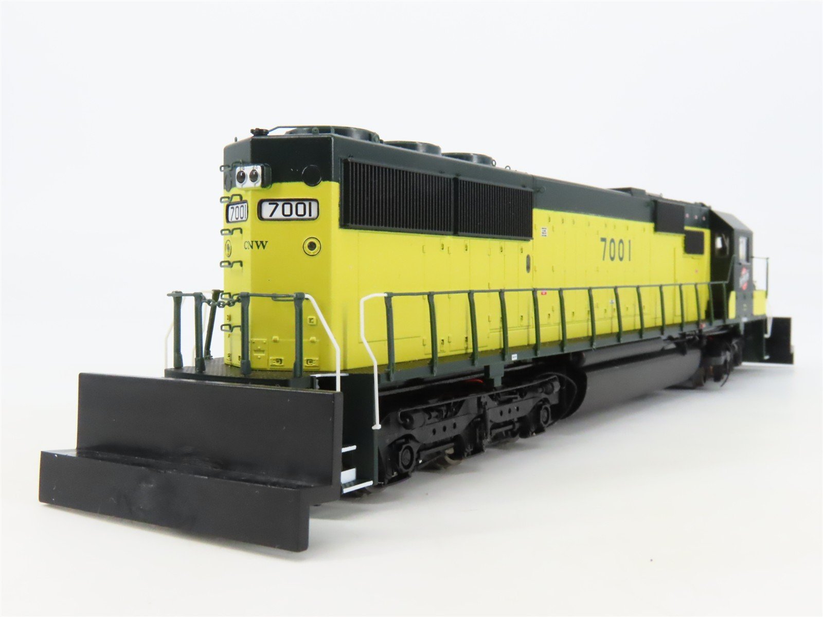 HO Proto 2000 30850 CNW Chicago & North Western SD50 Diesel #7001 - DCC Ready