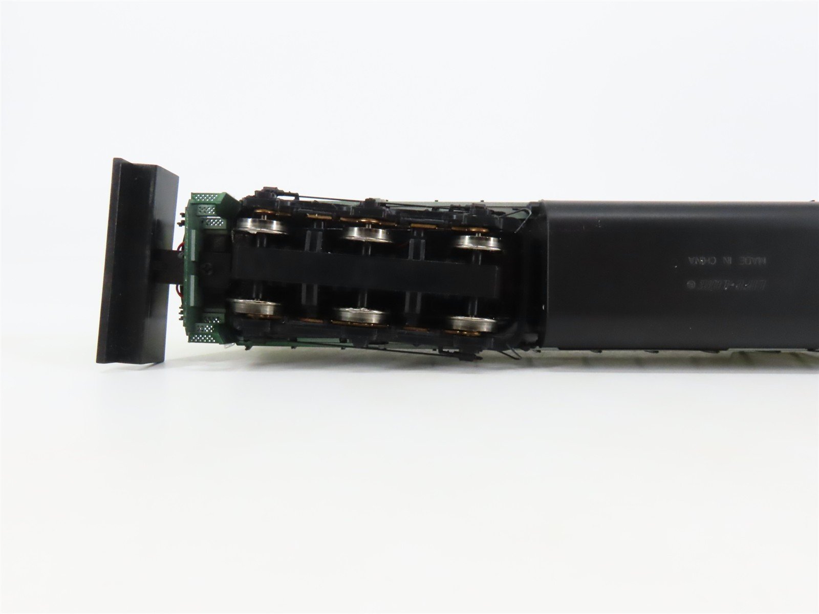 HO Proto 2000 30850 CNW Chicago & North Western SD50 Diesel #7001 - DCC Ready
