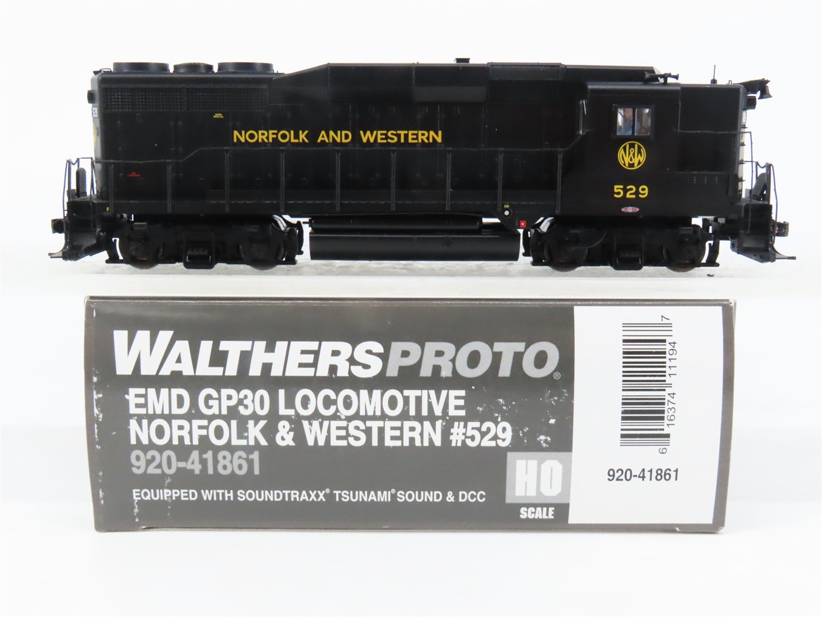 HO Walthers Proto 920-41861 N&W Norfolk & Western GP30 Diesel #529 w/DCC & Sound