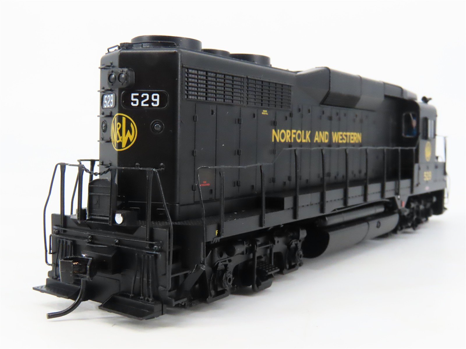 HO Walthers Proto 920-41861 N&W Norfolk & Western GP30 Diesel #529 w/DCC & Sound