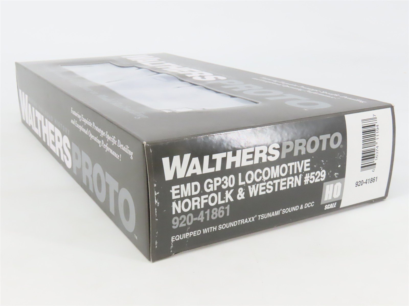 HO Walthers Proto 920-41861 N&W Norfolk & Western GP30 Diesel #529 w/DCC & Sound