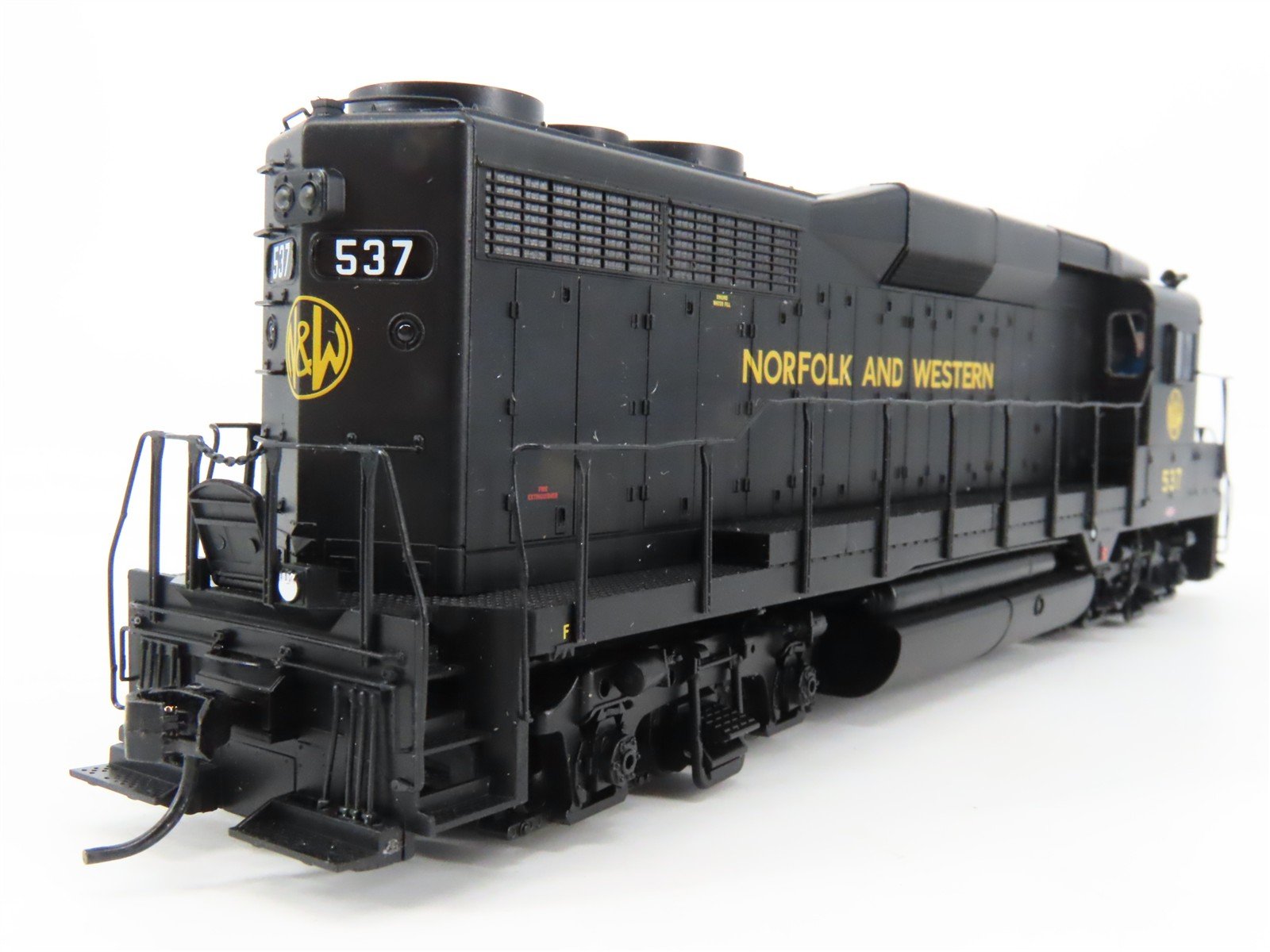 HO Walthers Proto 920-41862 N&W Norfolk & Western GP30 Diesel #537 w/DCC & Sound