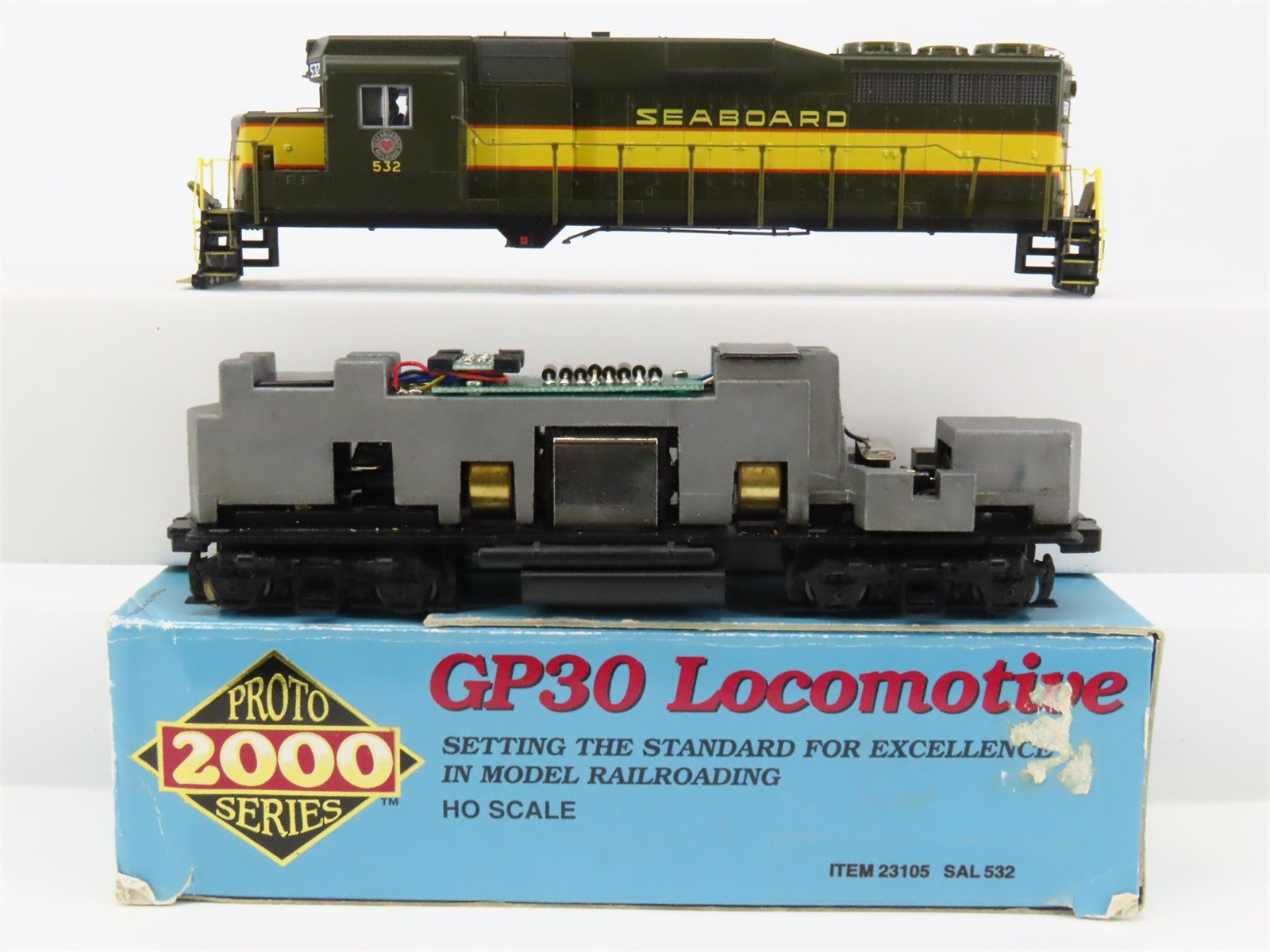 HO Scale Proto 2000 23105 SAL Seaboard Air Line EMD GP30 Diesel #532 - BAD GEARS