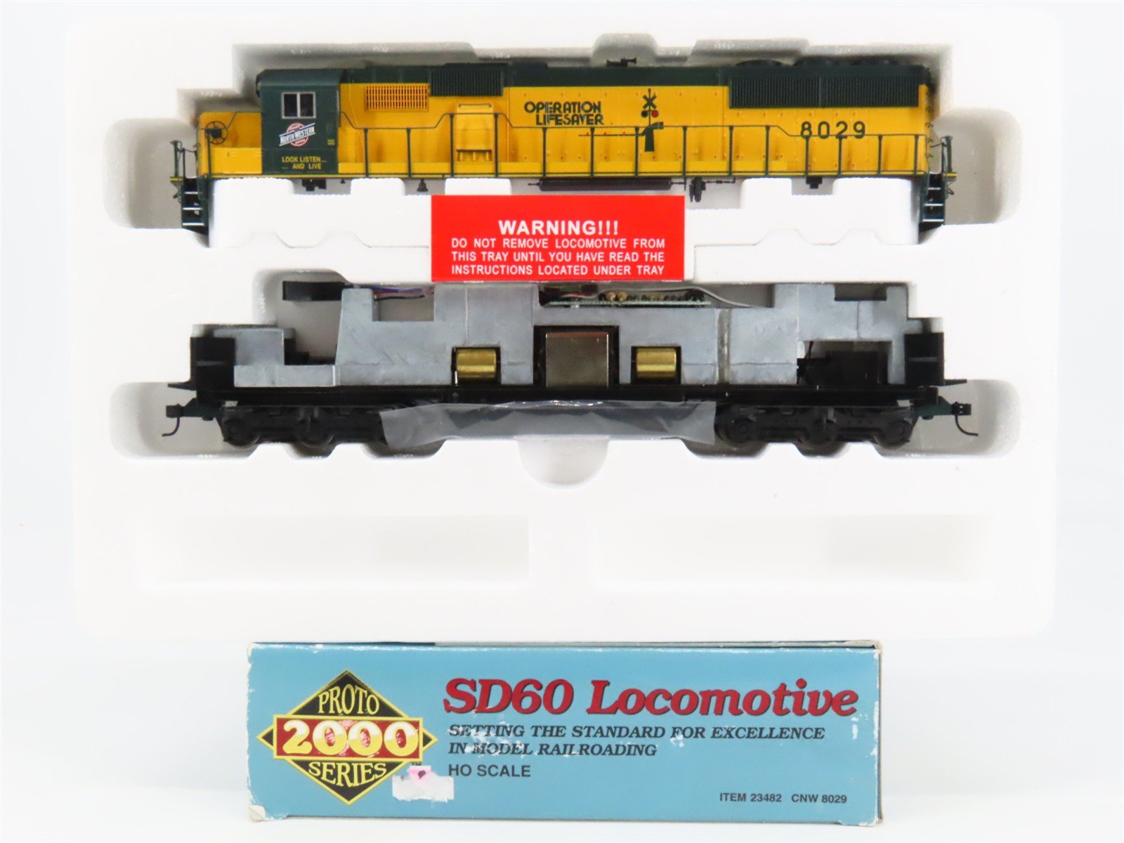 HO Scale Proto 23482 CNW 