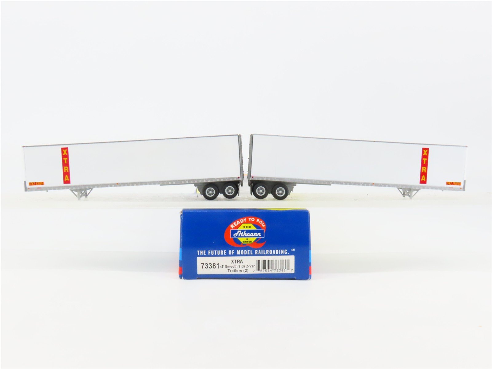 HO Scale Athearn 73381 XTRA 45' Smooth Side Z-Van Trailers 2-Pack