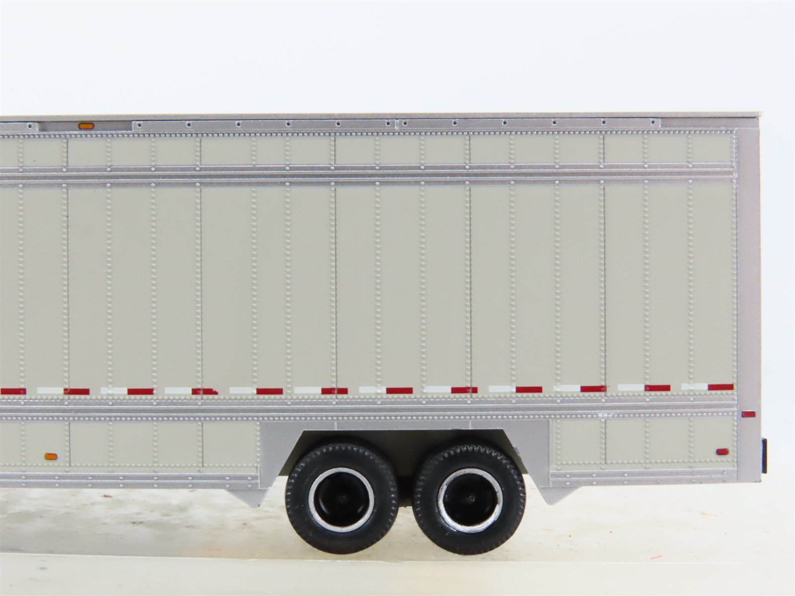 HO Scale Athearn ATH29434 UPS United Parcel Service 40' Parcel Trailer #708656