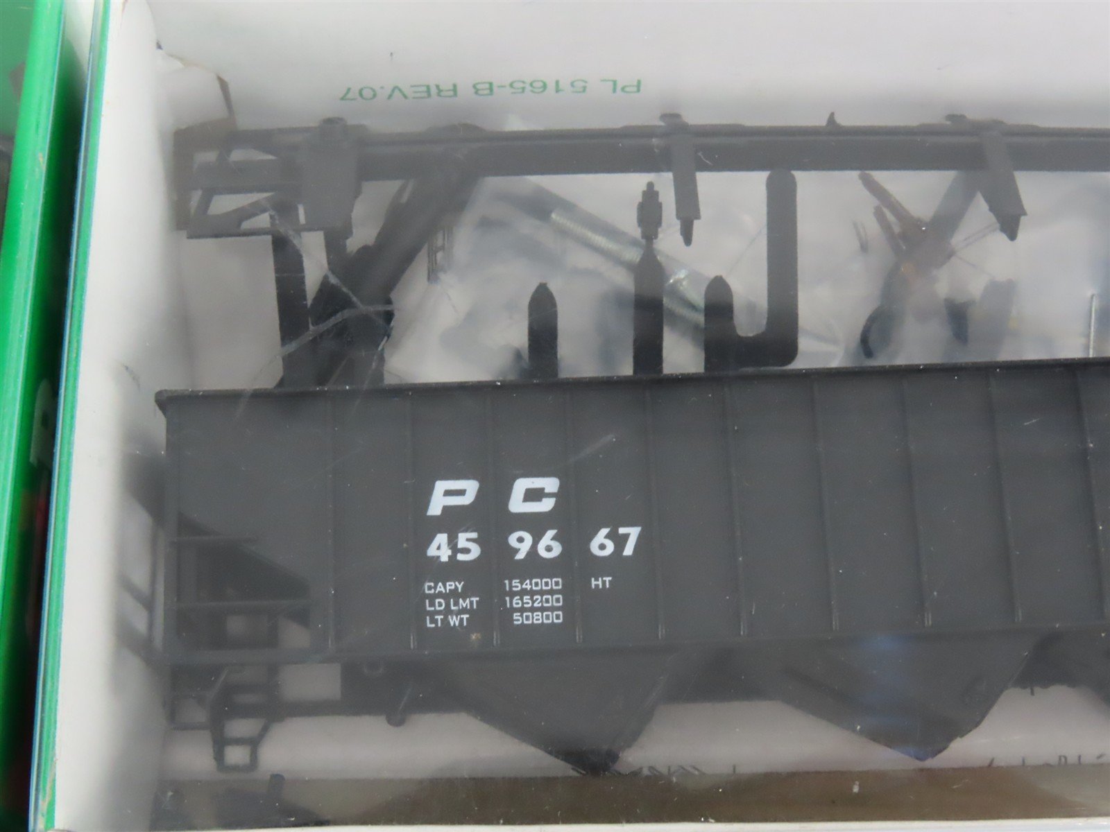 LOT of 4 HO Scale Bowser PC Penn Central 3-Bay & 4-Bay Hoppers