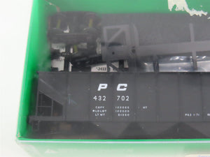 LOT of 4 HO Scale Bowser PC Penn Central 3-Bay & 4-Bay Hoppers