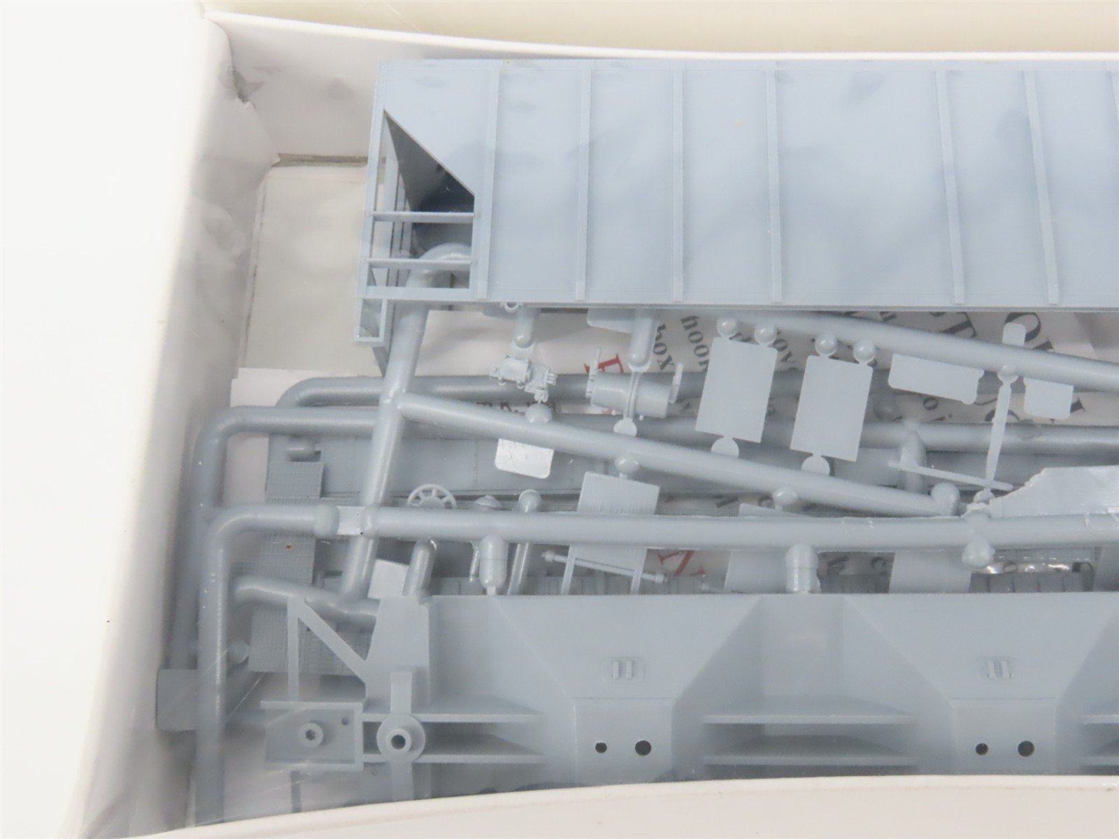 LOT of 3 HO Scale Walthers Kits GATX 2-Bay & Undecorated 3-Bay Covered Hoppers